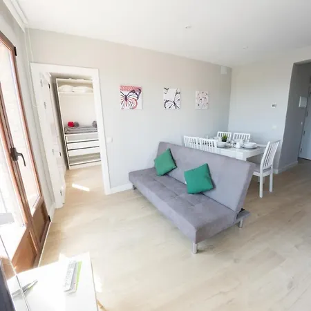 Nunez De Arce Апартаменты