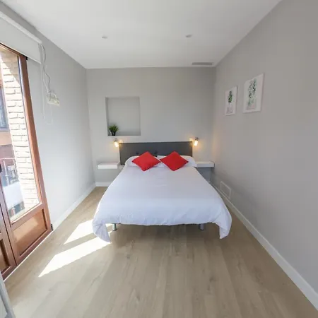 Nunez De Arce Апартаменты