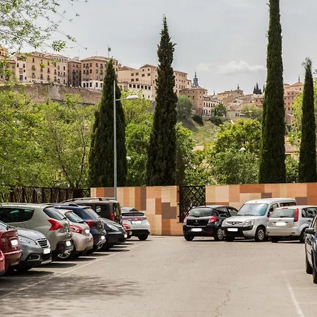 Nunez De Arce Apartment *